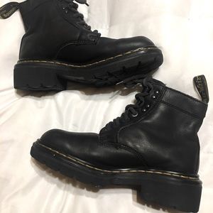 Vintage Dr Martens Boots Black Leather Women’s Sz 8.5